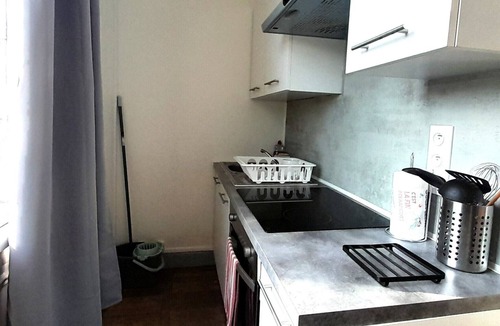 Azay-le-Rideau Apartment | Chez Benjamin -> Studio facing Château d'Azay