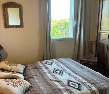 Mazerolles House | Chez Benoit, séjour Zen, chambre d'amis
