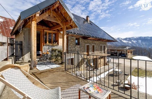 Les Deserts House | Chez Bert - LES DESERTS