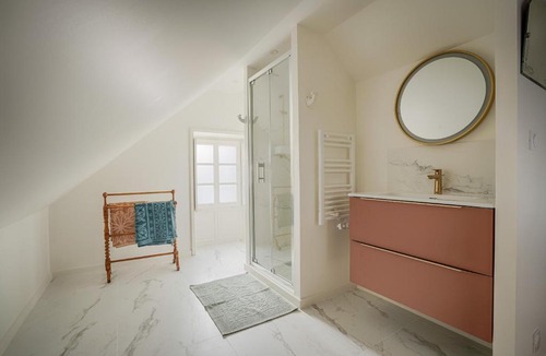Saint-Gregoire House | Chez Brune