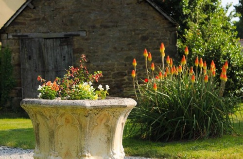 Sens-de-Bretagne House | chez céline