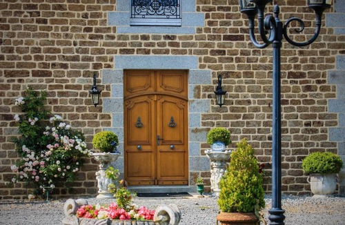 Sens-de-Bretagne House | chez céline