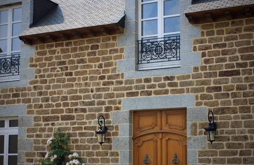 Sens-de-Bretagne House | chez céline