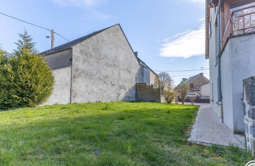 Murol House | Chez Cadi - Murol - Gîte