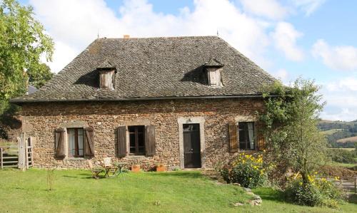 Mourjou House | Chez Caro