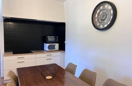 Sartene Apartment | Chez Caro