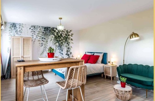 Annemasse Apartment | Chez Carole I Studio I Annemasse