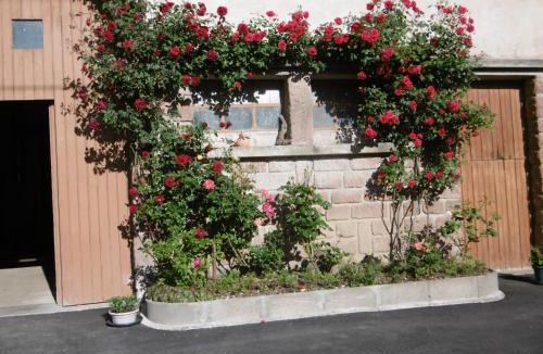 Brouvelieures House | Chez Catherine et Roger