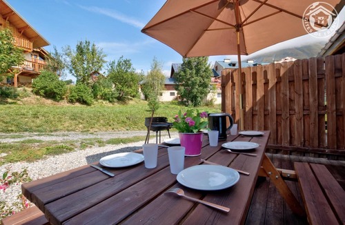 Albiez-Montrond House | Chez Charles - Albiez Montrond