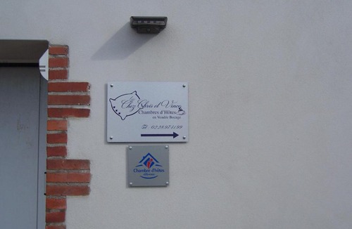 Bazoges-en-Paillers Bed & Breakfast | Chez Chris et Vince
