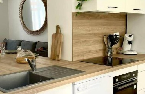 Saint-Amand-les-Eaux Apartment | Chez Clément et Mathilde - Plain-pied Hyper Centre