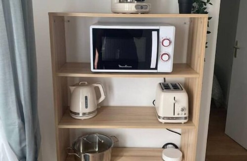 Saint-Amand-les-Eaux Apartment | Chez Clément et Mathilde - Plain-pied Hyper Centre