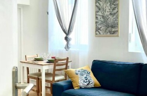 Saint-Amand-les-Eaux Apartment | Chez Clément et Mathilde -T2 Hyper Centre