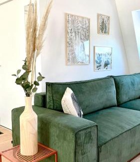 Saint-Amand-les-Eaux Apartment | Chez Clément et Mathilde -Duplex climatisé Hyper centre , tout équipé