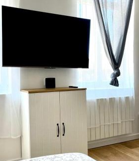 Saint-Amand-les-Eaux Apartment | Chez Clément et Mathilde - Studio hyper centre tout équipé