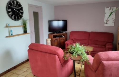 Eguzon-Chantome Apartment | Chez David et Sonia
