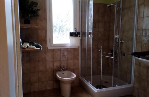 Eguzon-Chantome Apartment | Chez David et Sonia