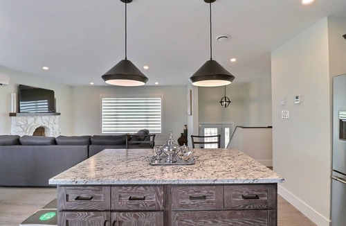 Grand-Digue House | Chez E&H – A Breezy Blend of Charm & Seaside Comfort