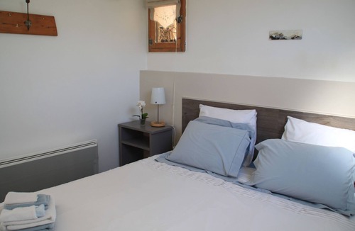 Mirmande House | Chez Elise et Gabriel