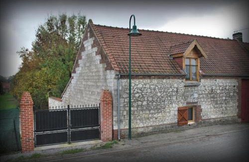 Mont-Saint-Eloi House | Chez Fifine