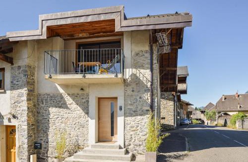 Saint-Pierre-d'Albigny Apartment | Chez Flo - clim parking - clg