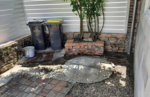 Le Mee House | Chez Robert