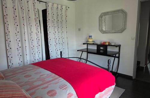 Saint-Hippolyte Bed & Breakfast | Chez Titelle