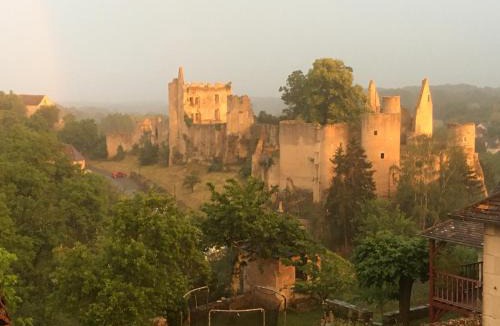 Angles-sur-lAnglin House | Chez Fred avec vue sur le Château
