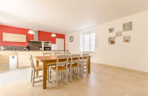 Saint-Usage House | Chez Gaby - SAINT USAGE