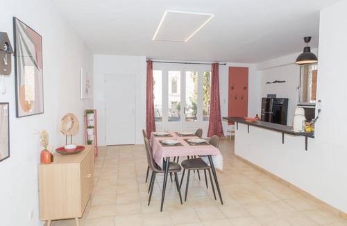 Chateauneuf-de-Gadagne Apartment | CHEZ GARANCE