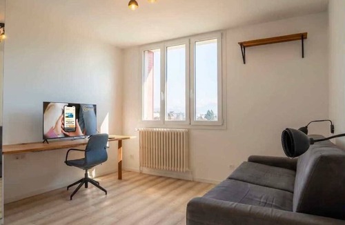 Ambilly Apartment | Chez Gilles I Studio I Ambilly