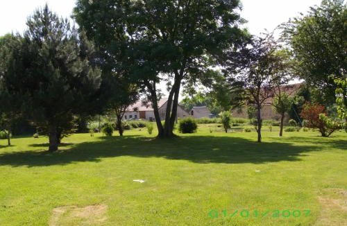 Arpheuilles-Saint-Priest House | chez gourbeix , gery papleux