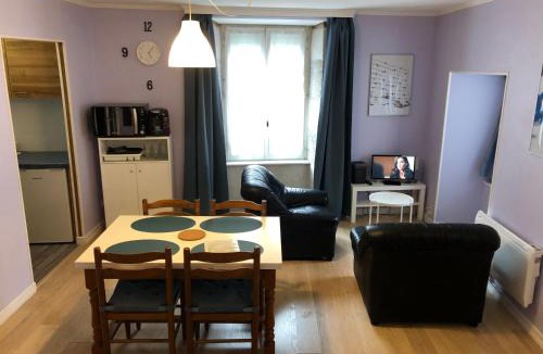 Chaudes-Aigues Apartment | Chez Gustou