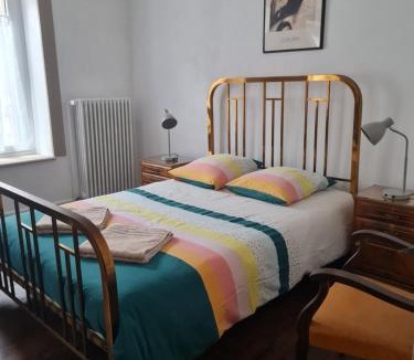 Lods House | Chez Isabelle