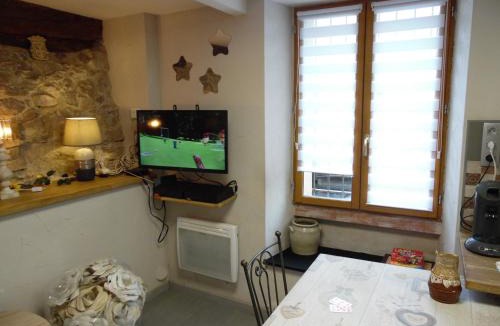 Carcassonne Apartment | Chez Jérôme, au pied de la cité médiévale