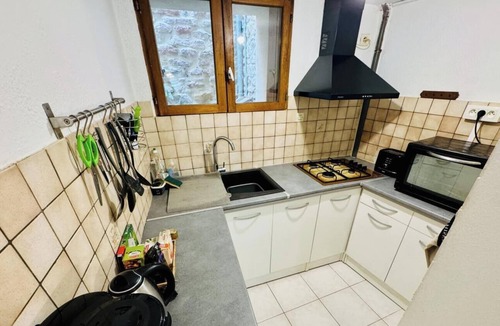 Campagne-sur-Aude House | Chez Jeanne la Couturière