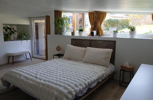 Montmort-Lucy House | Chez Jenni & Bruno