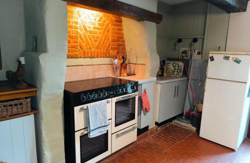 Bailleul-Neuville House | Chez Johns