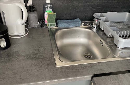 Denain Apartment | Chez Jules - 40 m² cosy 24-hour autonomy