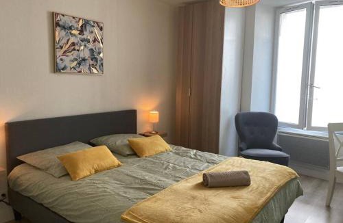 Arpajon Apartment | Chez karine 3