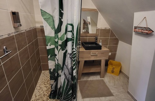 Senneville-sur-Fecamp Bed & Breakfast | Chez Kate et Lolo