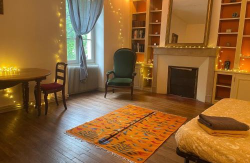 Semur-en-Auxois House | Chez Katia