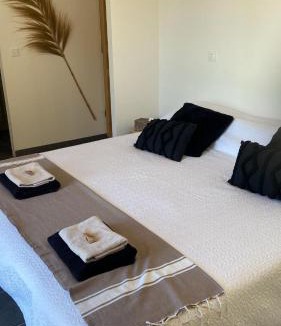 Regusse Bed & Breakfast | Chez Katty