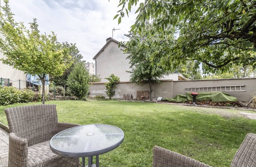 Betheny House | Chez Léon, a small soft nest