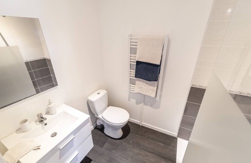 Betheny House | Chez Léon, a small soft nest