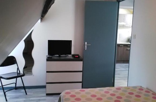 La Bazoche-Gouet Apartment | chez l artiste