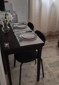 Sainte-Genevieve-des-Bois House | Chez L et L