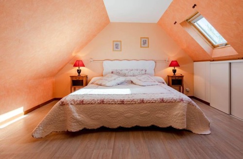 Saint-Laurent-sur-Mer House | Chez Laurette by Interhome