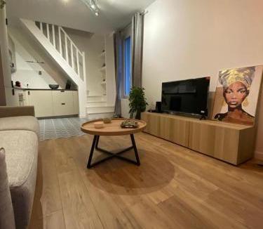 Cormeilles-en-Parisis Apartment | Chez Laurent Grand Duplex romantique