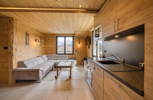 Epagny Apartment | Chez le Charpentier D'antan